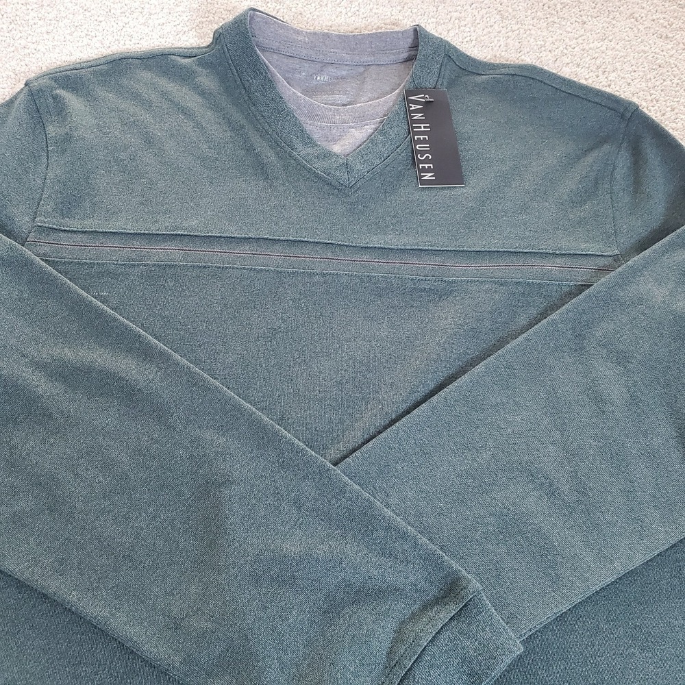 Van Heusen Men's Knit Pullover Shirt Size L Green Long Sleeve NWTG